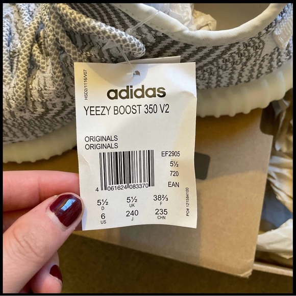 *NEW Adidas Yeezy Boost V2 Static Non-Reflective - Picture 3 of 4